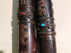 Antic suport tibetan pentru pergamente si harti